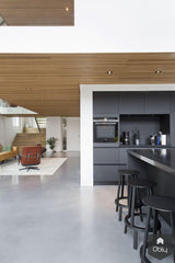 Gevlinderde woonbeton vloer in oude kerk-Willem Designvloeren B.V.-alle,Woonkamer-OBLY