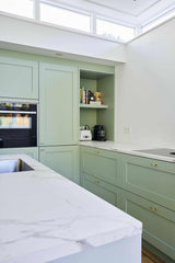 Groene jaren 30 keuken-Keukenstudio Stormink-Keuken-OBLY