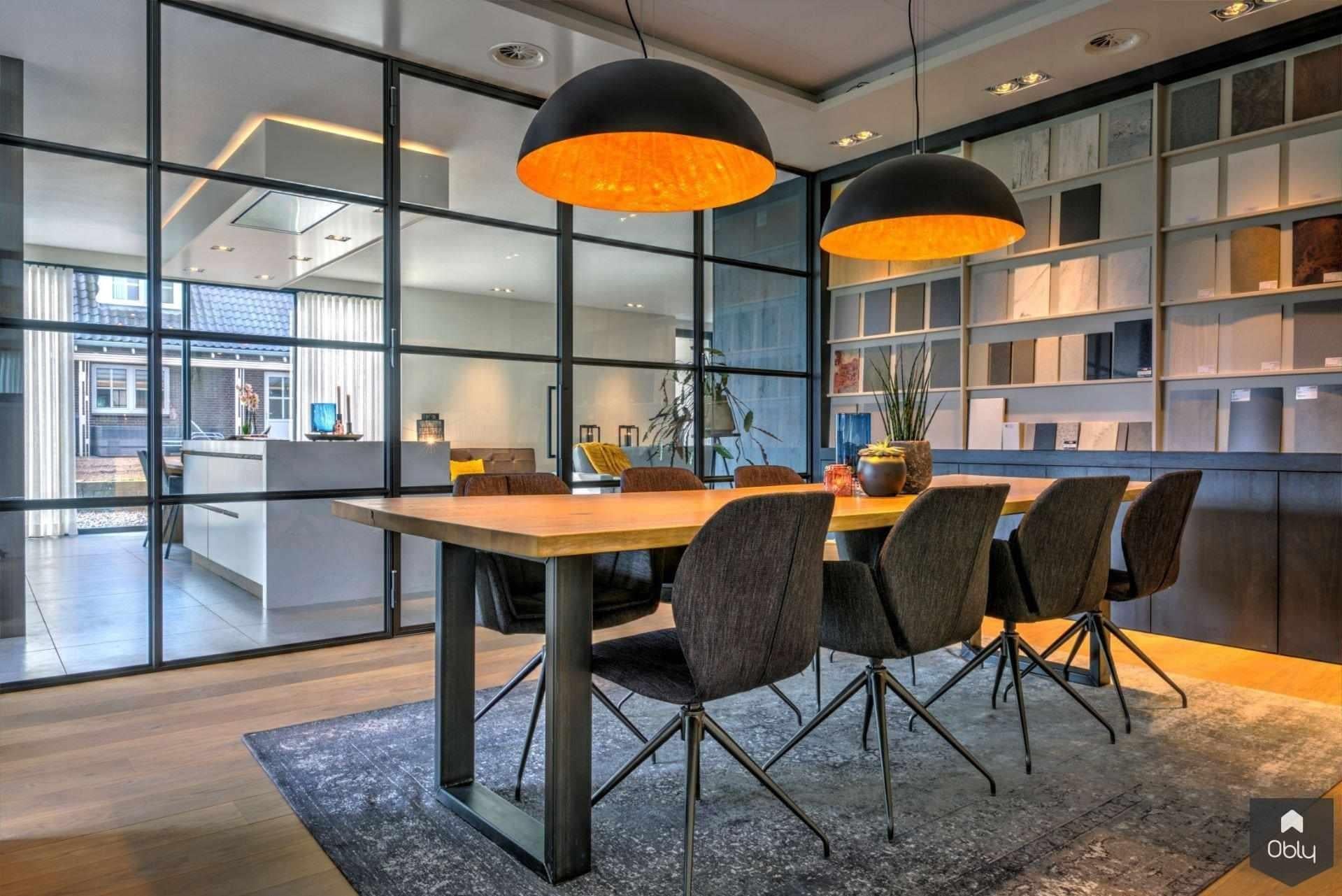 Interieurontwerp showroom-Kim&Co.-alle,belevingsruimte interieur,luxe keuken,moderne showroom,showroom interieur,Woonkamer-OBLY