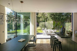 Jaren '30 woning met moderne glazen uitbouw-Nest-GlazenUitbouw,ModerneArchitectuur,OpenLeefruimte,VeelLichtinval,Woonkamer-Jaren '30 woning met moderne glazen uitbouw-OBLY