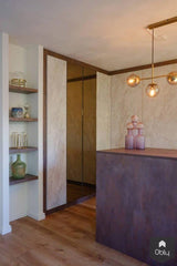 Kledingkast met marmerlook in slaapkamer-Gebr. Smits-alle,Slaapkamer-Kledingkast met marmerlook | OBLY.com-OBLY