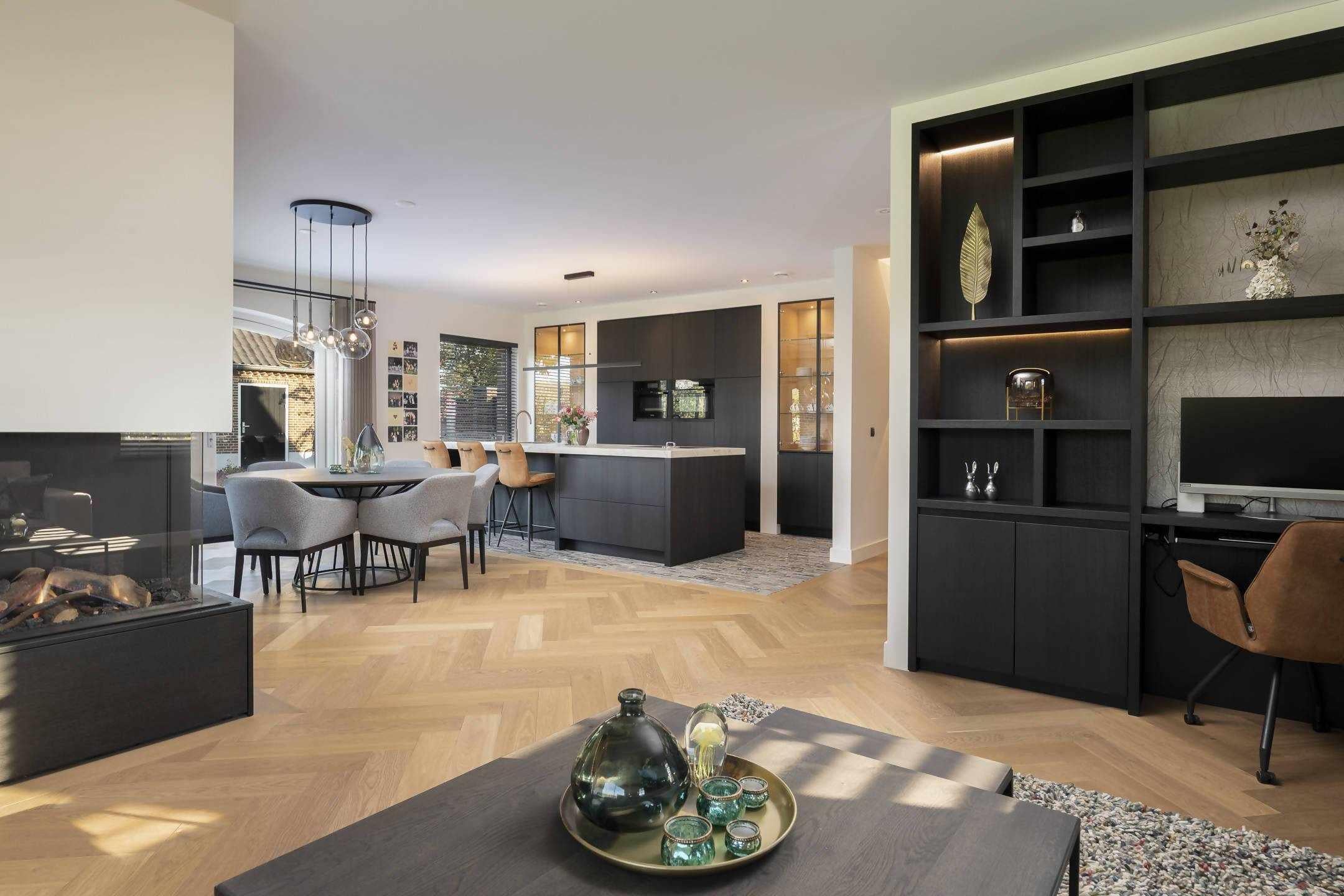 Landelijk modern interieur woonboerderij-Kim&Co.-landelijk modern interieur,landelijke woonstijl,luxe woonkamer,moderne woonboerderij,woonboerderij interieur,woonkamer-Landelijk modern interieur nieuwbouw boerderij-OBLY