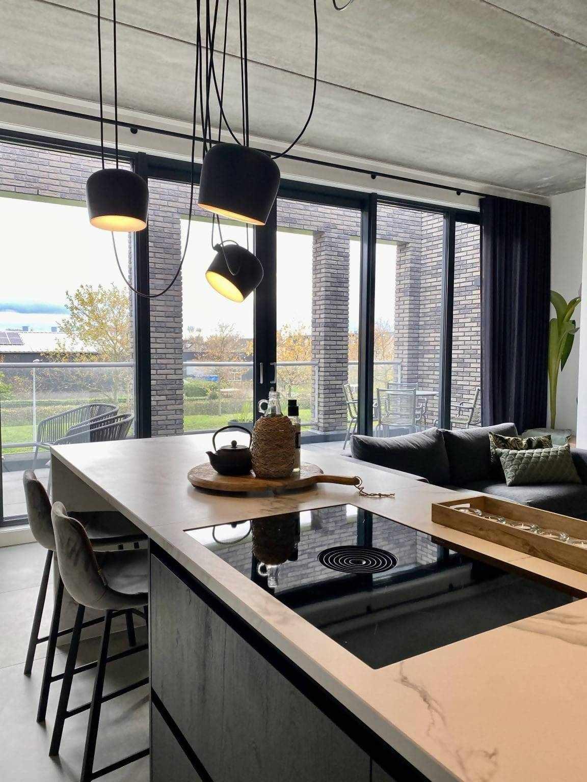 Luxe Loft interieur-Lifs Interior Design-Industriële keuken,Industriële loft,Interieur inspiratie,keuken,Loft appartement,Loft badkamer,Luxe loft interieur,Luxe wonen,Marmer keukenblad,Moderne loft inrichting,Stalen deur interieur-Interieur indeling, ontwerp en realisering luxe loft-OBLY