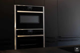 Luxe zwarte keuken met TV-Keukenstudio Stormink-alle,Keuken-OBLY