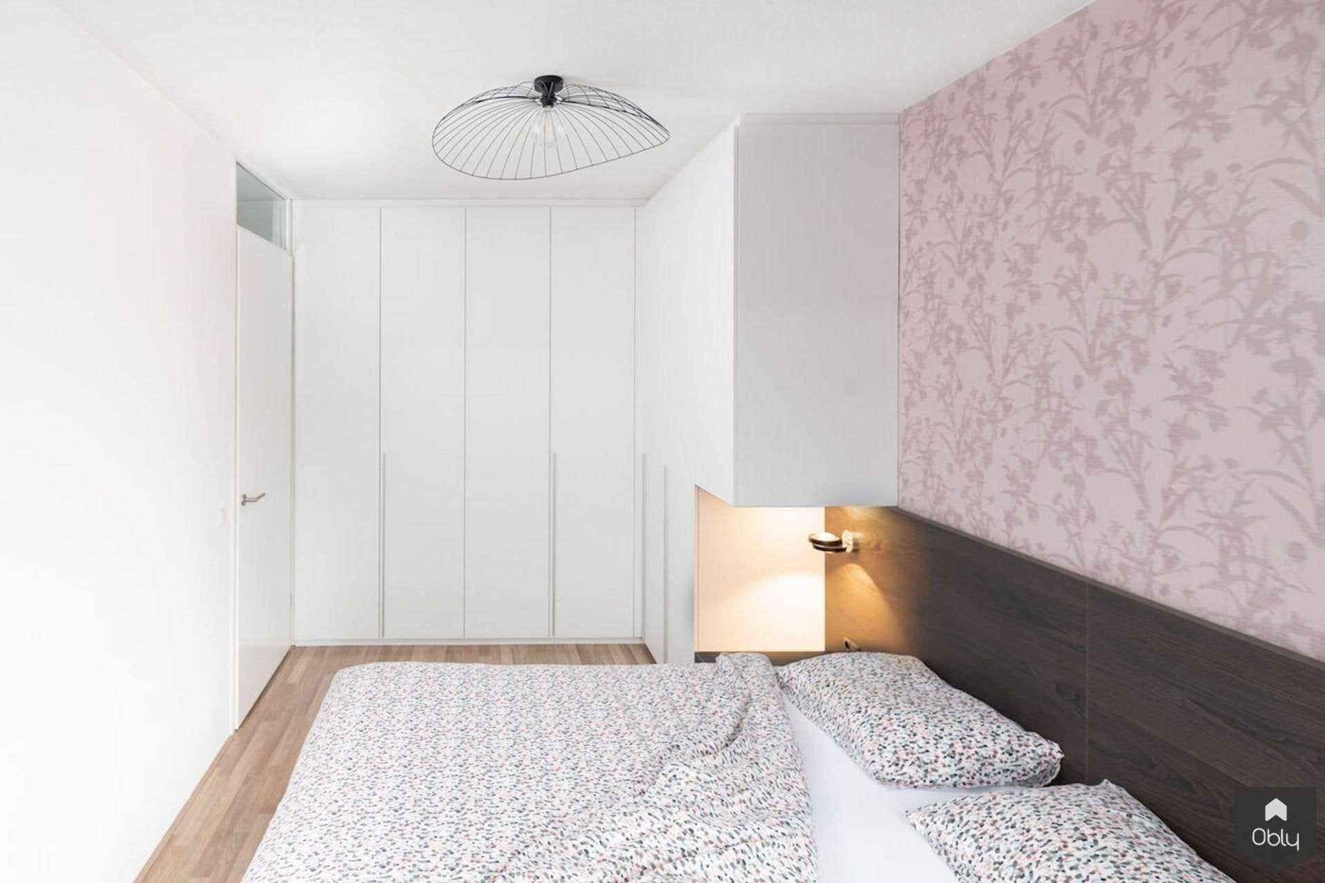 Maatwerk bed met hoekkast-De Suite-alle,ingebouwde opbergruimte,kleine slaapkamer inspiratie,maatwerk bed,modern slaapkamerinterieur,Slaapkamer,slaapkamer met hoekkast,slimme slaapkamerindeling-OBLY