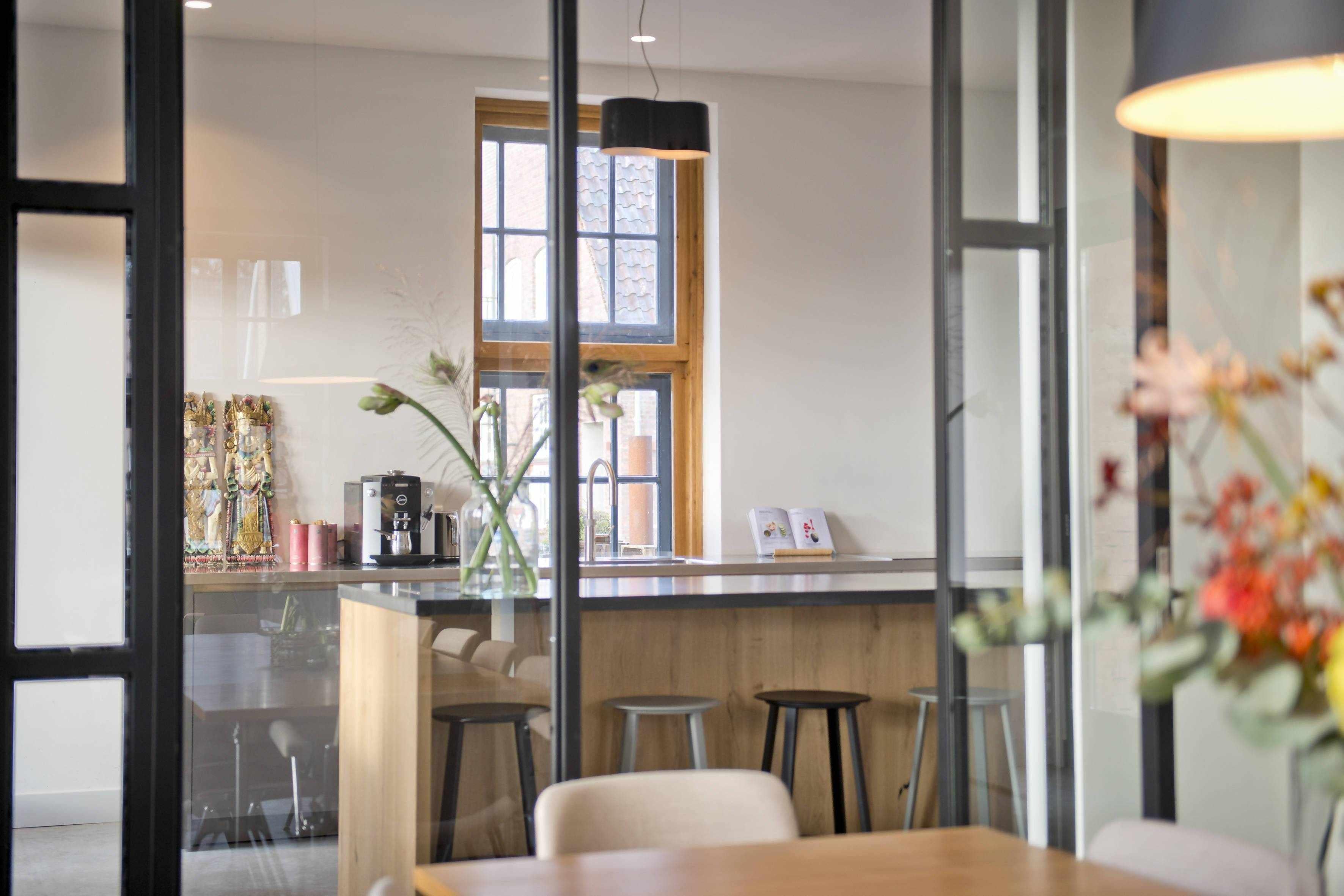 Maatwerk interieur woonboerderij-Maatwerk Concept-alle,Hoog plafond,Interieur,Keuken,Maatwerk interieur,Woonboerderij,Woonkamer-Maatwerk interieur in woonboerderij-OBLY