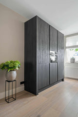 Moderne keuken met houtlook-Keukenstudio Stormink-Keuken-OBLY