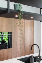 Moderne keuken met zwarte accenten-Keukenstudio Stormink-alle,Keuken-OBLY