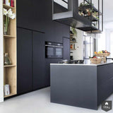 Moderne keuken van mat zwart en houten elementen-Robert Tediek Keukens & Interieur-alle,Keuken-OBLY