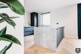 Moderne keuken van mat zwart en marmer-Robert Tediek Keukens & Interieur-alle,Keuken-OBLY
