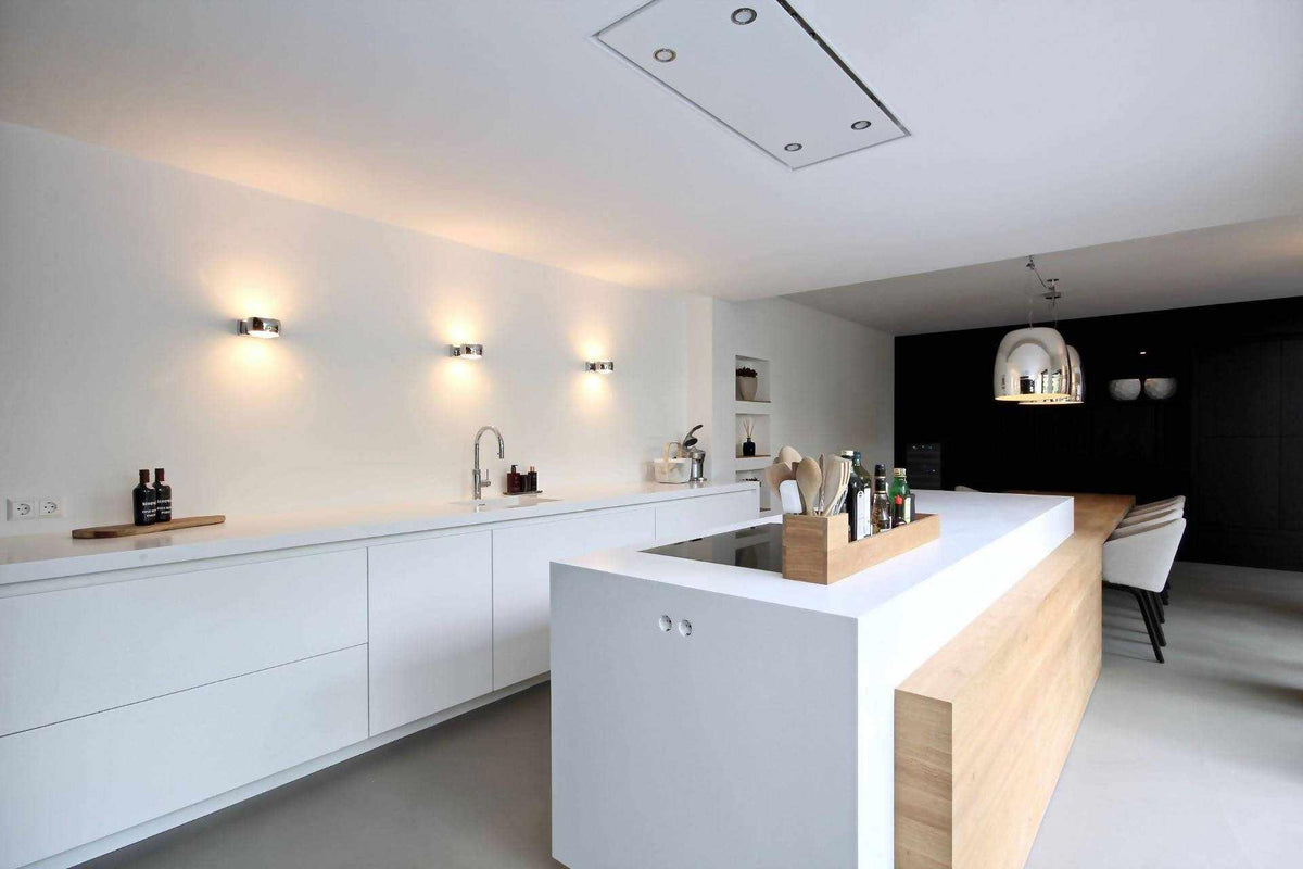 Moderne witte keuken met zwarte kastenwanden-Klein Design-alle,Keuken-Moderne witte keuken met zwarte kastenwanden | OBLY.com-OBLY