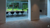 MoreFloors - Vrijstaande Villa met mooie combinatie woonbeton/ verouderde tapis visgraat vloer-MoreFloors-Aanbouw,alle,exterieur villa moderne vloer,interieur woonbeton vloer,keuken eiken visgraat vloer,woonkamer verouderde eiken vloer,woonkamer visgraat vloer-OBLY