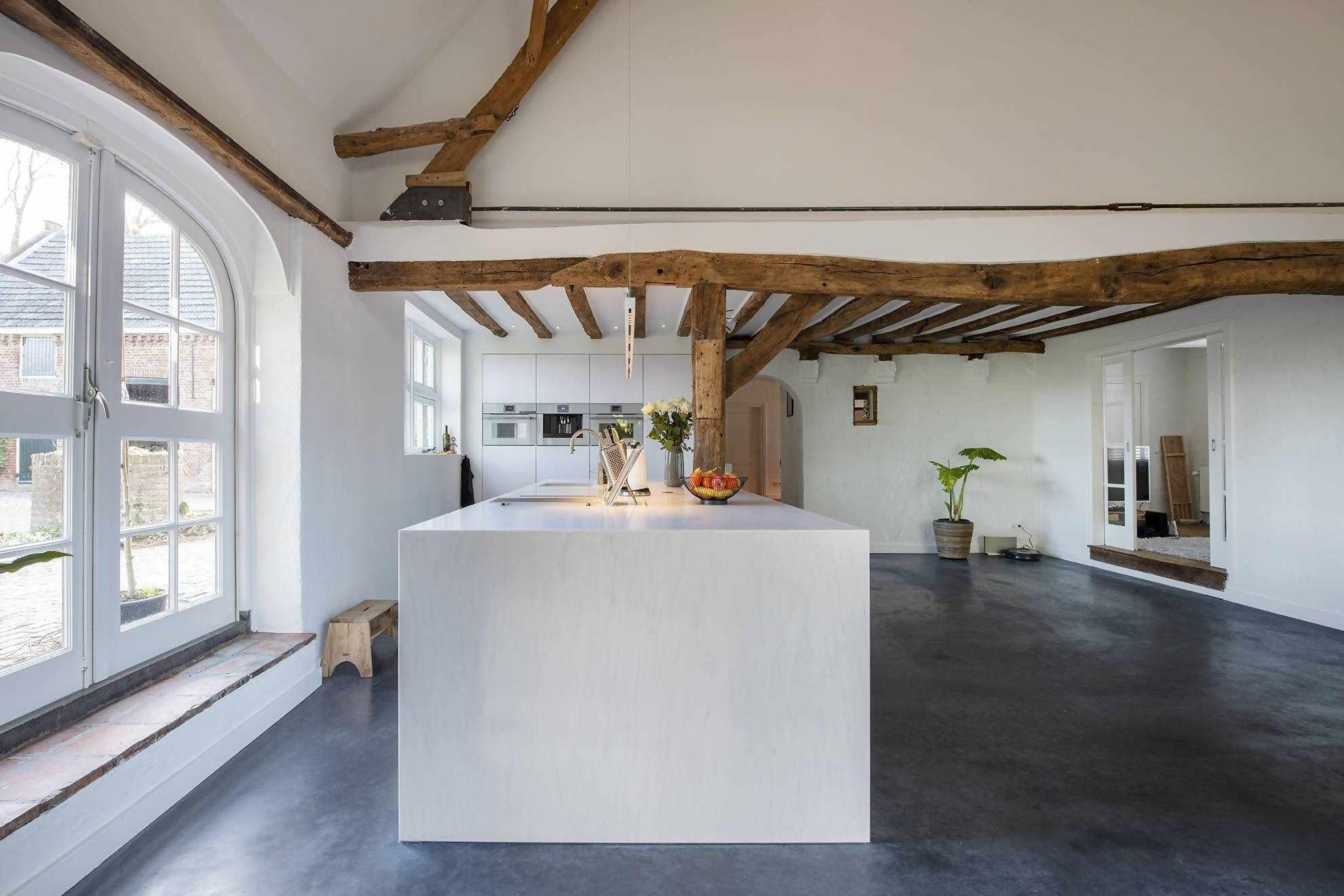 Renovatie woonboerderij met modern interieur-Ergoform-alle,Keuken,Woonkamer-Renovatie woonboerderij met modern interieur-OBLY