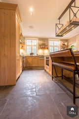 Robuuste vloer van Bourgondische Dallen-Van den Heuvel & Van Duuren-alle,Entree,Entree Hal Trap,Hal,Trap,Woonkamer-Robuuste vloer van Bourgondische Dallen | OBLY.com-OBLY