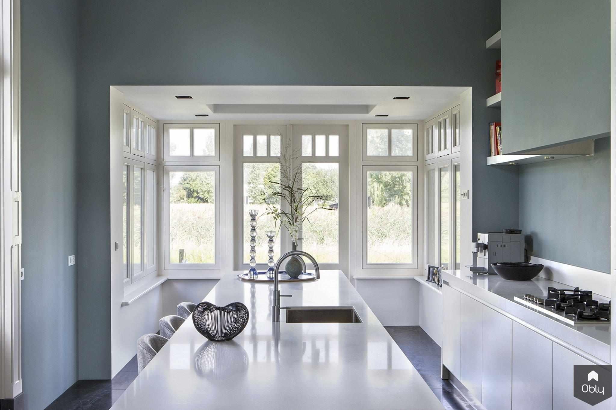 Roelfienvos.com-Roelfien Vos-alle,design keuken,exclusieve keuken,high end interieur,Keuken,keuken inspiratie villa,lichte keuken,luxe keuken inspiratie,maatwerk keuken,moderne keuken,stijlvolle leefkeuken-OBLY