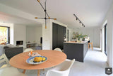 Scandinavisch interieur met lichte leefkeuken en open woonruimte-Dosis Keuken & Interieur-alle,design interieur,Keuken,lichte keuken,minimalistisch wonen,moderne leefkeuken,moderne villa,open woonruimte,rustige woonstijl,scandinavisch interieur-Scandinavisch interieur met lichte leefkeuken | Dosis-OBLY