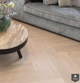 Serene visgraatvloer in nieuwbouwwoning-The Woodstore-alle,Woonkamer-OBLY