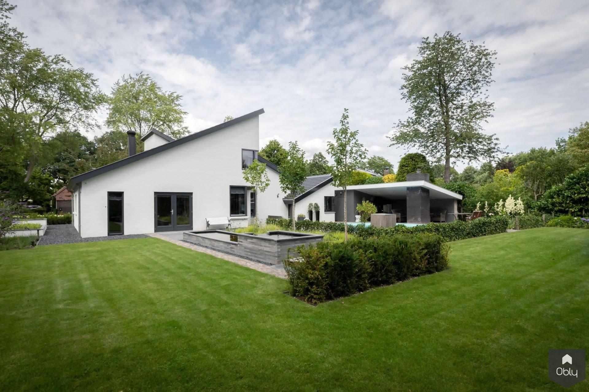 Split-level woning-Spanjers Architect-alle,Exterieur vrijstaand,jaren 70 woning,moderne architectuur,renovatie,speelse indeling,split level woning,Vrijstaand,woning verbouwing-Split-level woning | OBLY.com-OBLY