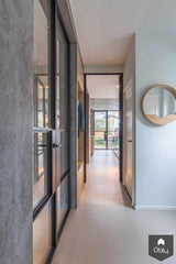 Stadse jaren ’50 hoekwoning met allure van moderne villa-StrandNL architectuur en interieur-alle,Woonkamer-OBLY