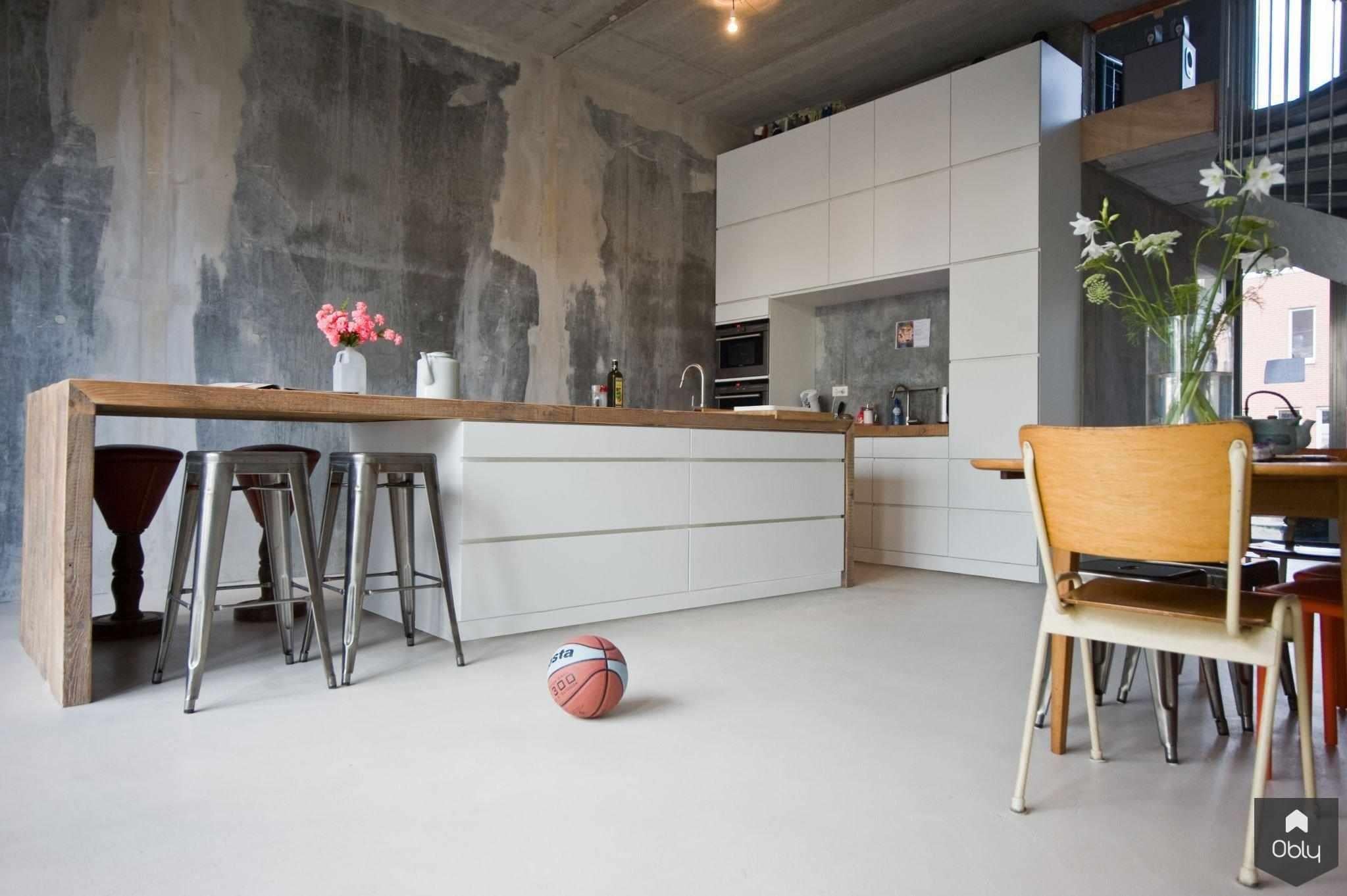 Stoere industriële keuken gecombineerd met hoogglans-Restyle-XL-alle,Keuken-OBLY