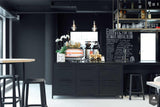 Stoere zwarte keuken met Selsiuz kraan-Selsiuz-alle,Keuken,Keuken inspiratie,kokendwaterkraan,moderne keuken,Selsiuz kraan,zwarte keuken-Zwarte keuken met Selsiuz kokendwaterkraan-OBLY