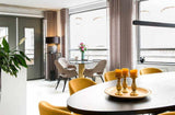 Strak kleurrijk appartement-PW Interiors-Woonkamer-Strak kleurrijk appartement -OBLY