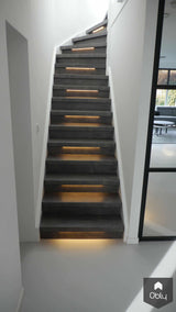 Strakke gietvloer in moderne woning-MC Gietvloeren-alle,Woonkamer-OBLY