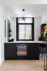Strakke zwart-wit keuken-Keukenstudio Stormink-Keuken-OBLY