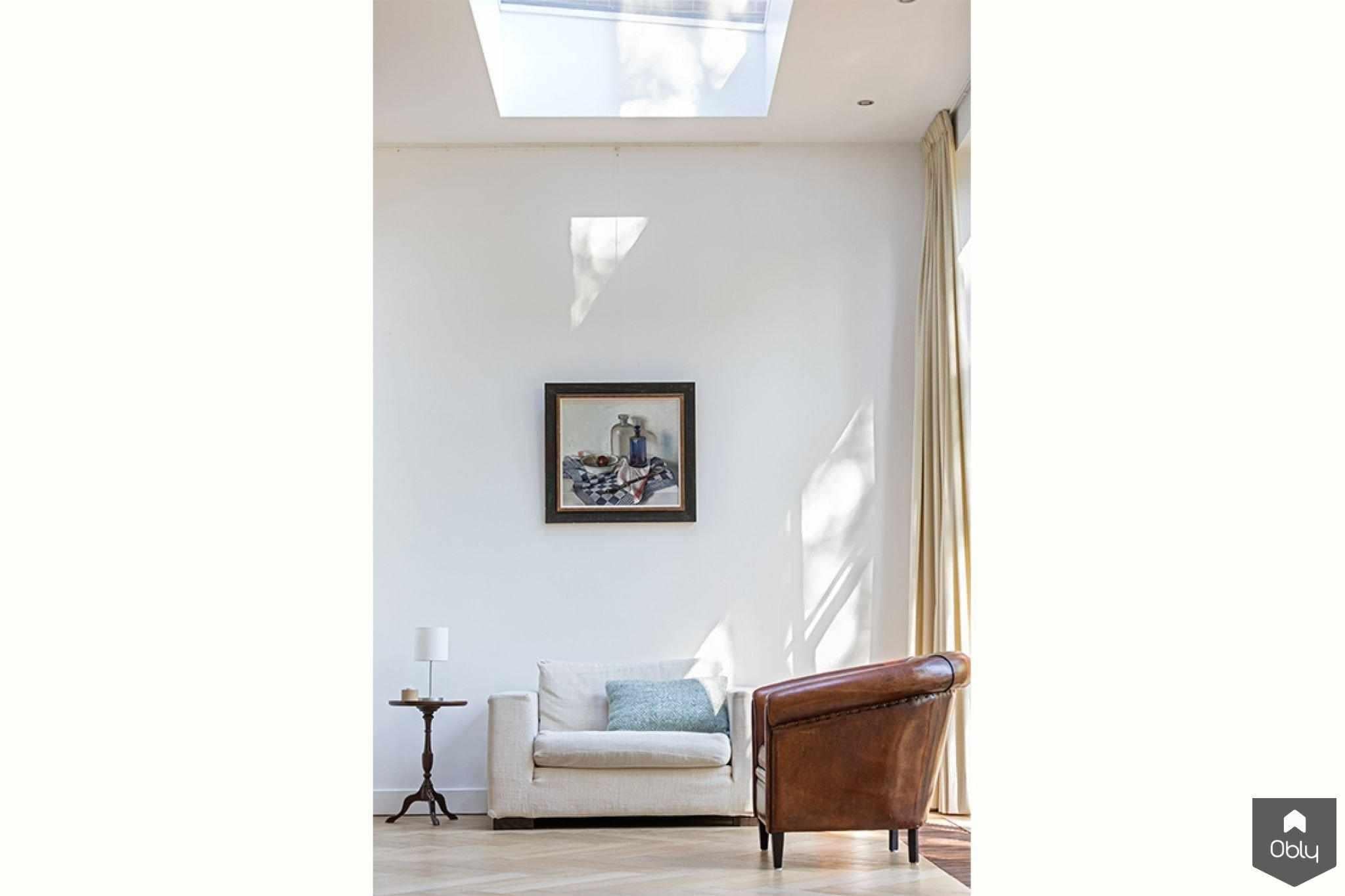 Transformatie van kantoor naar woning-Kraal architecten-Aanbouw,alle,bakstenen wand,industriële deuren,kantoor naar woning,kantoor transformatie,Keuken,modern interieur,renovatie project-OBLY