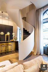 Twee wenteltrappen in Rijksmonument-Van Bruchem Staircases-alle,Entree hal trap-OBLY