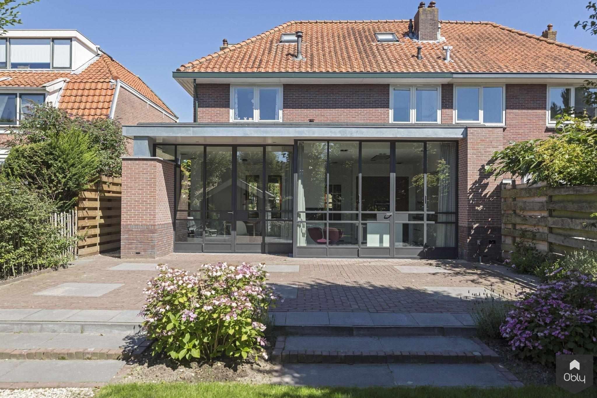 Uitbouw met stalen pui-Kraal architecten-Aanbouw,alle,grote glaspartij,jaren 30 woning,Keuken,moderne aanbouw,stalen pui,tuinverbinding,uitbouw-OBLY