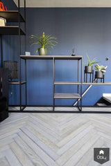 Verouderde smalle grijze visgraatvloer-Vloerenhuis Amsterdam-alle,Woonkamer-OBLY