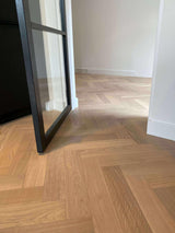 Verouderde visgraat tapisvloer-The Flooring Company-alle,Houten voer,Parketvloer,Visgraat vloer,woonkamer-Verouderde visgraat tapisvloer -OBLY