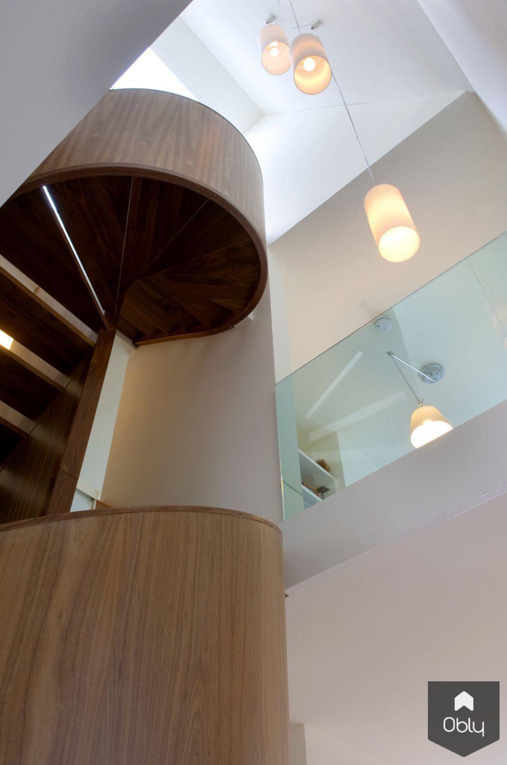 Villa Loenen - trap-Paul Seuntjens Architectuur + Interieur-alle,CentraleTrap,DiagonaleZichtlijnen,Entree hal trap,OpenVerbondenheid,RuimtelijkeBeleving,SculpturaleTrap,VideRuimte-OBLY