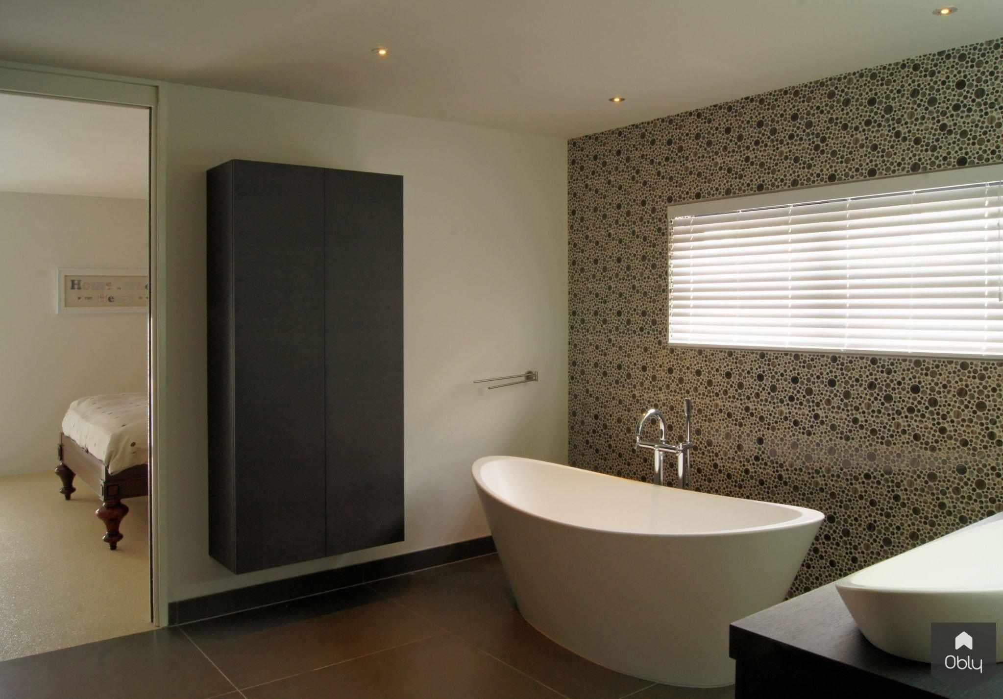 Villa Zoetermeer-Maxim Winkelaar Architects-alle,Badkamer,luxe afwerking,moderne badkamer,mozaïektegels,strakke vormgeving,vrijstaand bad-OBLY