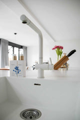 Witte keuken met eiken fineer kastenwand-Ergoform-alle,Keuken-OBLY