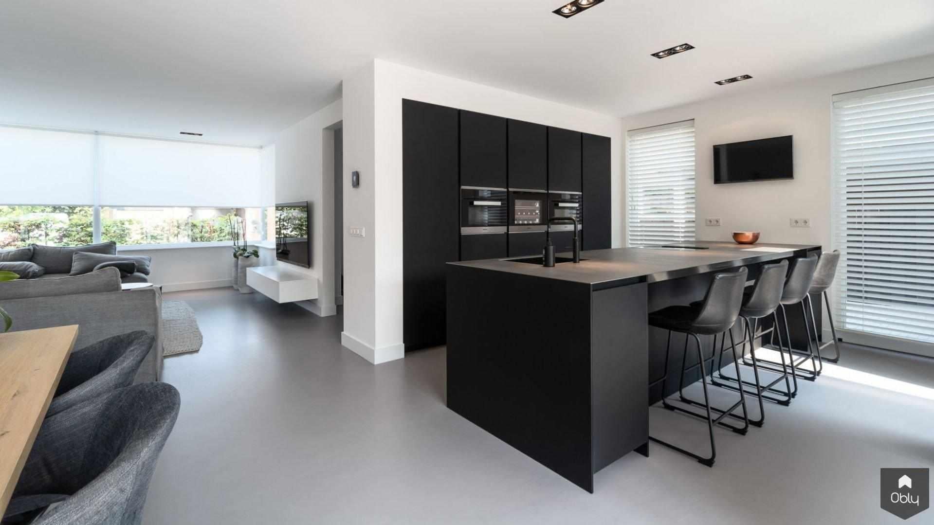 Zwarte moderne keuken-Bert van Vlijmen-alle,Keuken-OBLY