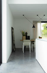 gevlinderde woonbeton vloer en betonnen terras-Willem Designvloeren B.V.-Woonkamer-OBLY