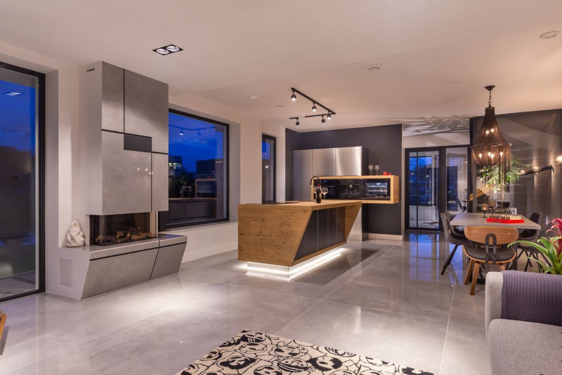 Verbouwing inclusief aanbouw nieuwbouwvilla