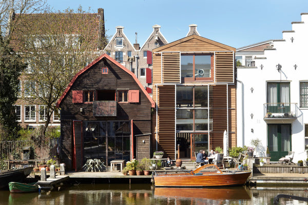 Modern pakhuis Amsterdam