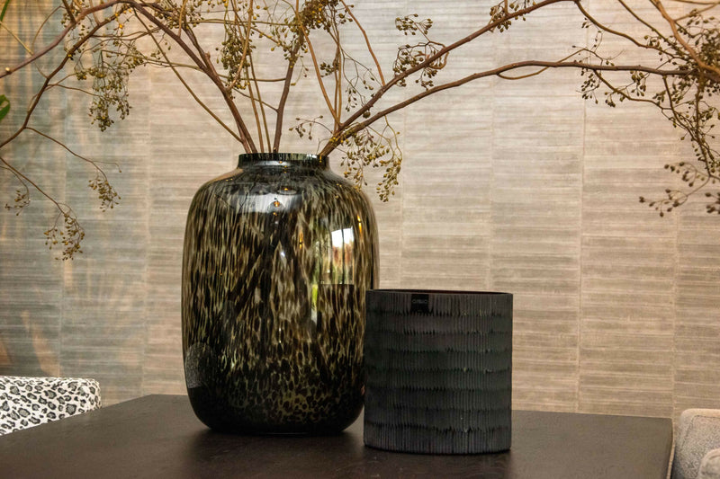 Afstyling woonvilla-HOUSE of MEA-woonkamer-Afstyling in Vught – Van Tekenontwerp tot Stijlvolle Realisatie-OBLY