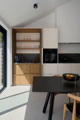 Before & After: Villa Bloemendaal volledig getransformeerd-IJzersterk Interieurontwerp-badkamer renovatie,before after,Bloemendaal,interieur renovatie,leefkeuken,villa renovatie,woning renovatie-OBLY