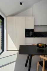 Before & After: Villa Bloemendaal volledig getransformeerd-IJzersterk Interieurontwerp-badkamer renovatie,before after,Bloemendaal,interieur renovatie,leefkeuken,villa renovatie,woning renovatie-OBLY