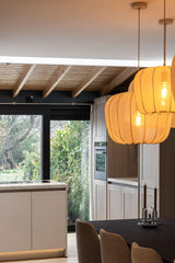 Before & after van een warme moderne woonkeuken en leefruimte-Studio Twentyfour-before and after woning,interieur renovatie,Keuken,maatwerk keuken,moderne woonkeuken,open leefruimte,visgraatvloer,warm modern interieur,woningrenovatie-Before & after moderne woonkeuken en leefruimte renovatie-OBLY
