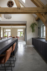 Betonvloer met gemixte materialen-OBLY-woonkamer-Betonvloer met gemixte materialen-OBLY