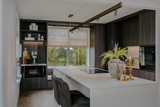 Before & After: Woning getransformeerd met maatwerk interieur