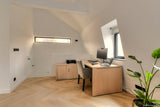 Dakopbouw met slaapkamer en badkamer in boutique hotelstijl-lab-R architectenbureau-dakopbouw,dakopbouw renovatie,dakopbouw slaapkamer,extra verdieping woning,moderne dakopbouw,woning dakopbouw,Woonkamer-Dakopbouw met slaapkamer en badkamer in boutique hotelstijl-OBLY