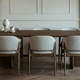 Deense ovale eettafel van eiken in walnootkleur-Lijn M-Deense ovale eettafel,Design eettafel,Eetkamer,eettafel,Eiken eettafel,Houten eettafel,Massief eiken tafel,Ovale eettafel eiken,Walnoot eettafel-Deense ovale eettafel eiken – walnoot-OBLY