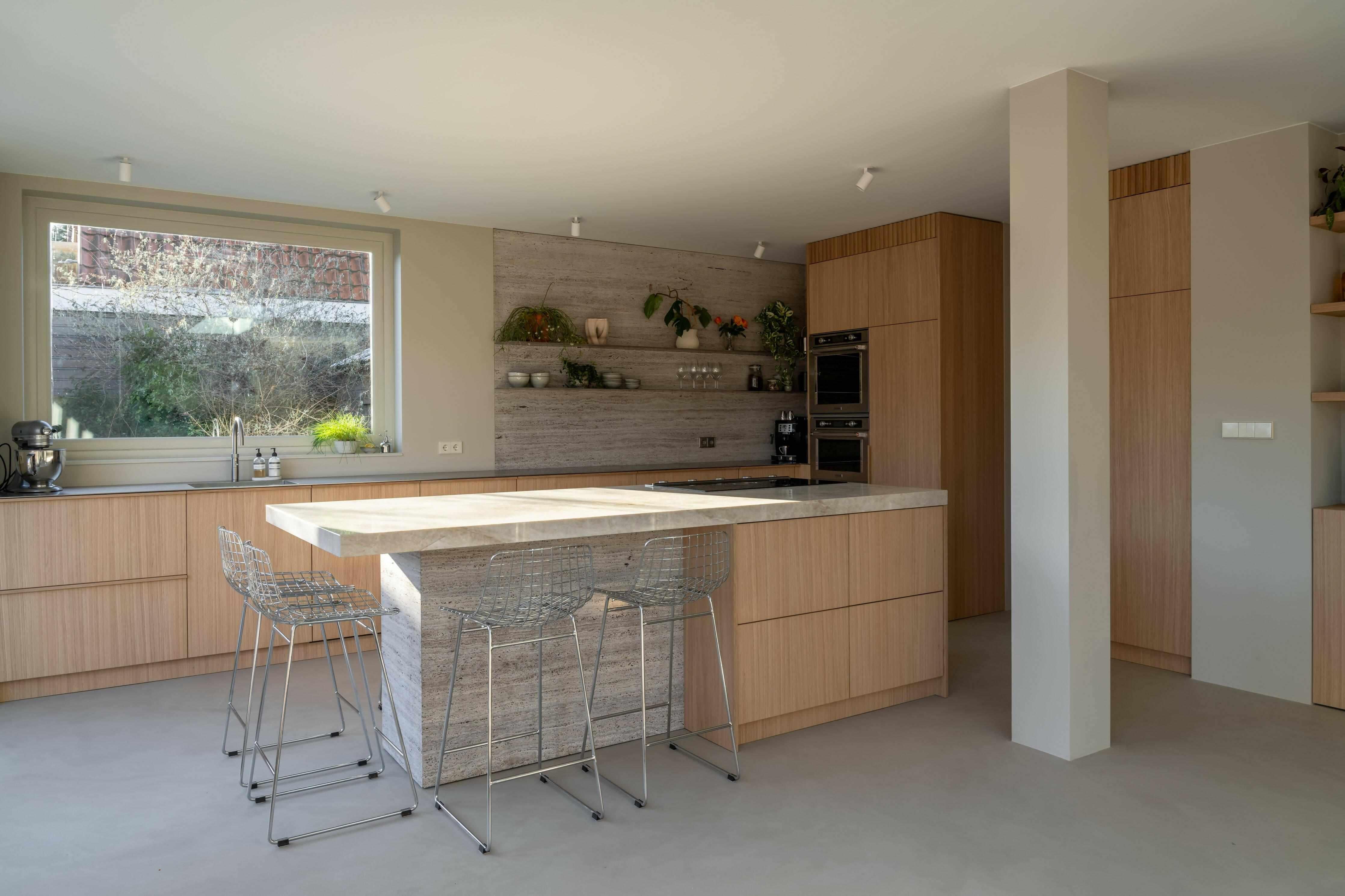 Droomkeuken met prachtige natuursteen.-Studio Broersen-Keuken-Droomkeuken met prachtige natuursteen.-OBLY