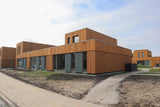Duurzaam woonproject met houten gevelbekleding in Ommen-Prowood-duurzaam woonproject,eigentijds woonhof,groen wonen,houten gevelbekleding,moderne architectuur,moderne gevelbekleding,natuurlijke materialen,nieuwbouw woningen-Modern woonproject met houten gevelbekleding in Ommen-OBLY